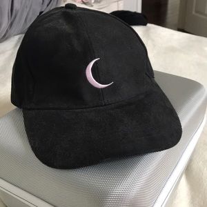 MOONLIGHT HAT